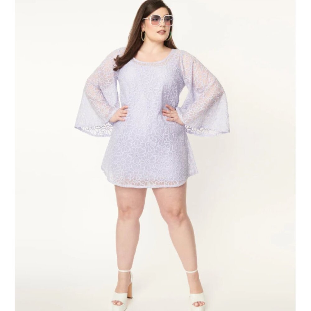 Unique Vintage and Smak Parlour Plus Size Lavender Floral Mini Dress - 3X/20